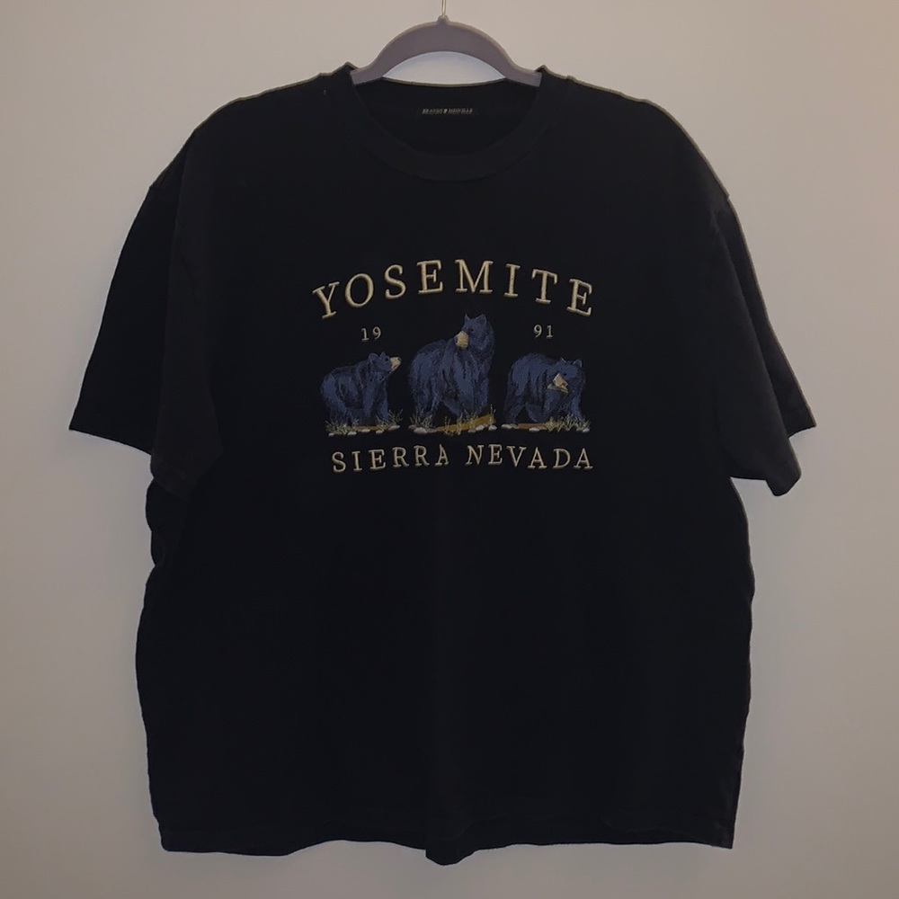 Brandy Melville Oversized Yosemite Bears Navy Shirt